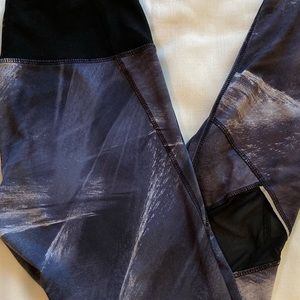 RBX Yoga Leggings Black Blue Abstract Print Size M
